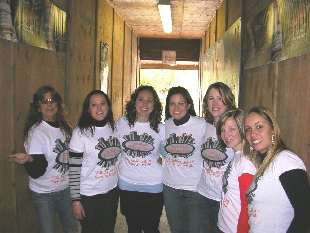 Group of women in OSS event shirts